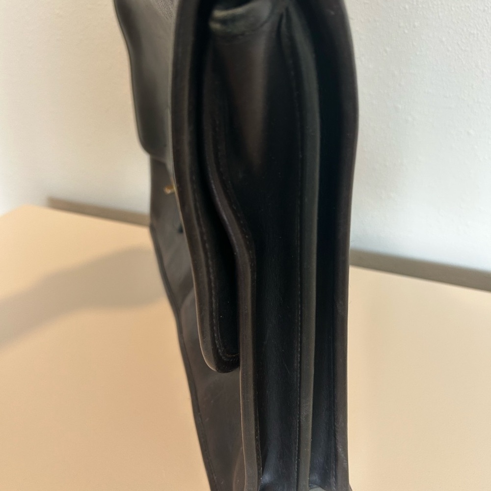 Coach Black Leather Briefcase with Vintage Appeal - Picture 2 of 5